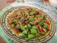 -乡土特色.冷锅鱼.牦牛肉汤锅