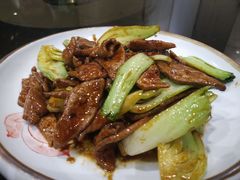 菜梗炒猪肝-菲乐餐厅(三十年经营·湖滨路店)