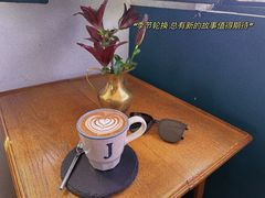 -大碗岛咖啡·苍山绝美窗景(大理古城步行街七年品牌店)