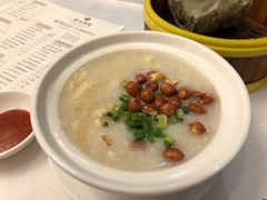 荔湾鲜虾艇仔粥-广州酒家(文昌总店)