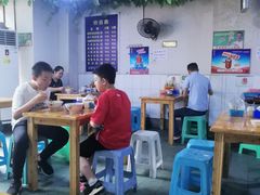 大堂-越洋肖氏老米线(杨家坪店)