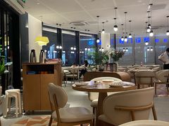 -必胜客(湘隆店)