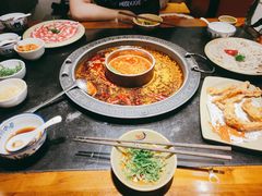 -晓宇重庆火锅(龙首店)