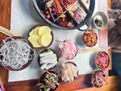 -正南齊北重庆老火锅(光华村直营店)