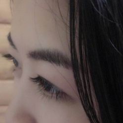 -爱美睫美甲会馆