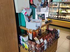 零售区-星巴克(广州中华广场B1层店)