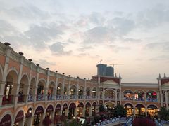 -佛罗伦萨小镇广佛名品奥特莱斯(疏港路店)