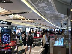 -DFS迪斐世(香港广东道店)