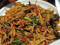 -唐师傅湘西名菜馆(武陵路店)