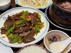 -民间瓦缸煨汤館(嵩山路店)