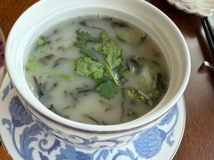 手打鱼腐煮椿菜-王府井文华东方酒店-紫膳餐厅