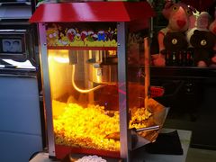 -GAGA主题量贩式KTV平价店(工大店)