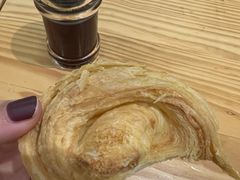芝士大蝴蝶酥-国际饭店·帆声西饼屋(黄河路店)