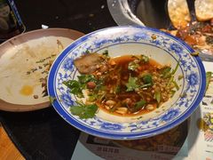 -锅来乐地锅鸡(安亭店)