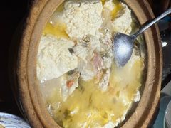 -魏铭鱼头捞饭(晋阳路店)