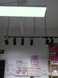 -尤米一站式美甲美睫