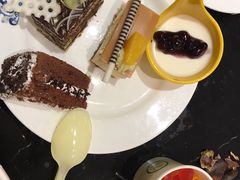 -小天鹅戴斯酒店鲸鲨百汇创作料理