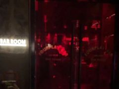 -FOUR PLAY BAR