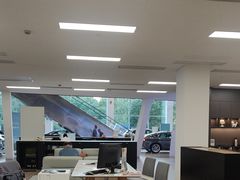 -上海永达奥诚奥迪4S店(申江路店)
