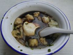 馄饨加蛋-陈小五小吃部