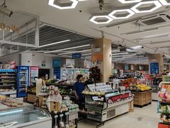 -华联超市(隆昌路店)
