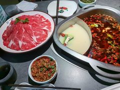 -味之绝美蛙鱼头火锅(松江万达店)