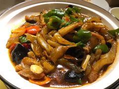 红烧牛蹄筋-丁里羊肉小镇(太宁路口店)
