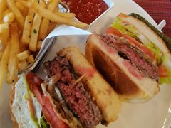 -WOLFGANG PUCK KITCHEN & BAR(迪士尼小镇店)