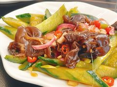 -野菌皇海景野生菌火锅(滨海大道店)