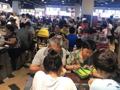 -胖东来生活广场(健康路店)