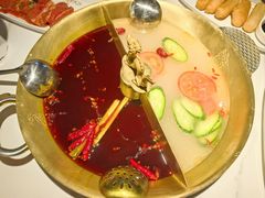 -小龙翻大江文化火锅(宽窄店)