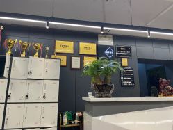 点击看大图 -藤野造型·专业烫染店