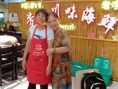 -三亚火车头万人海鲜广场