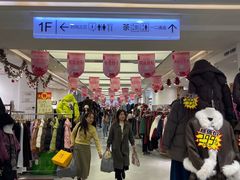 -广州白马服装市场