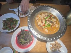 -八源地千岛湖土菜馆·有机鱼(塘苗路十九年店)
