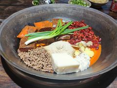 -四小区火锅·巷子里的重庆火锅(花照壁店)
