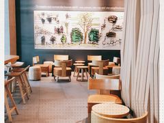 用餐区-星巴克臻选(深圳嘉里建设广场店)