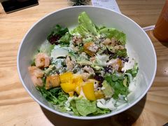 牛油果虾仁芒果沙拉-CALIFORKS加州叉子轻食(朝阳门店)