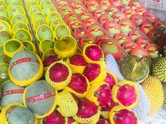 -三亚新鸿港水果一级批发市场