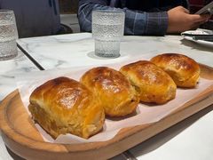小龙虾烤包子-丝路有约·优雅新疆菜(万宴城店)