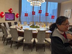 -泓历皇朝酒店(东亭店)