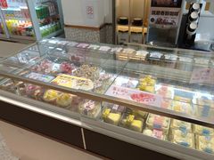 -Caidie Bakery采蝶轩(百越店)