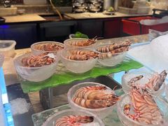 -半岛翡丽海鲜自助餐厅(观风亭店)