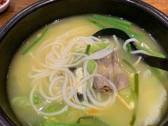 原味过桥米线-滇越乘象云南餐厅(次渠店)