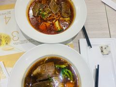 -康师傅私房牛肉面(马泉营奥莱店)