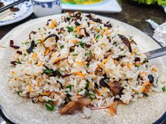 干巴菌炒饭-龙姐私房菜(和顺古镇店)