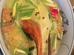 -芸南道·过桥米线(昆明老街旗舰店)