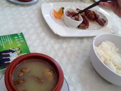不错的烧鹅+有点咸的某汤-椿记烧鹅(叠彩店)