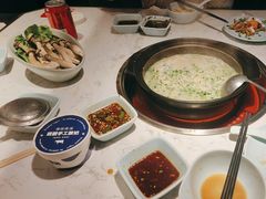 -捞神煲汤火锅(湖滨商业街店)