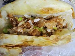 肉夹馍-灵宝小吃韩四娃鸡汁米线店(步行街店)